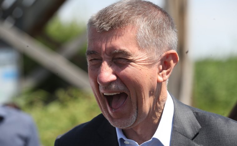 Muž jednal po vzoru Babiše a rozšířil tak nákazu po celém městě