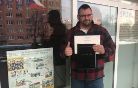 Lubomír Volný přišel o titul. Opsal diplomku na téma "Kotoul vzad"
