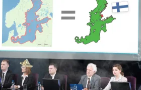 Zhulení geografové varují: Baltské moře je ve skutečnosti obrovský krokodýl, který chce sežrat Finsko!