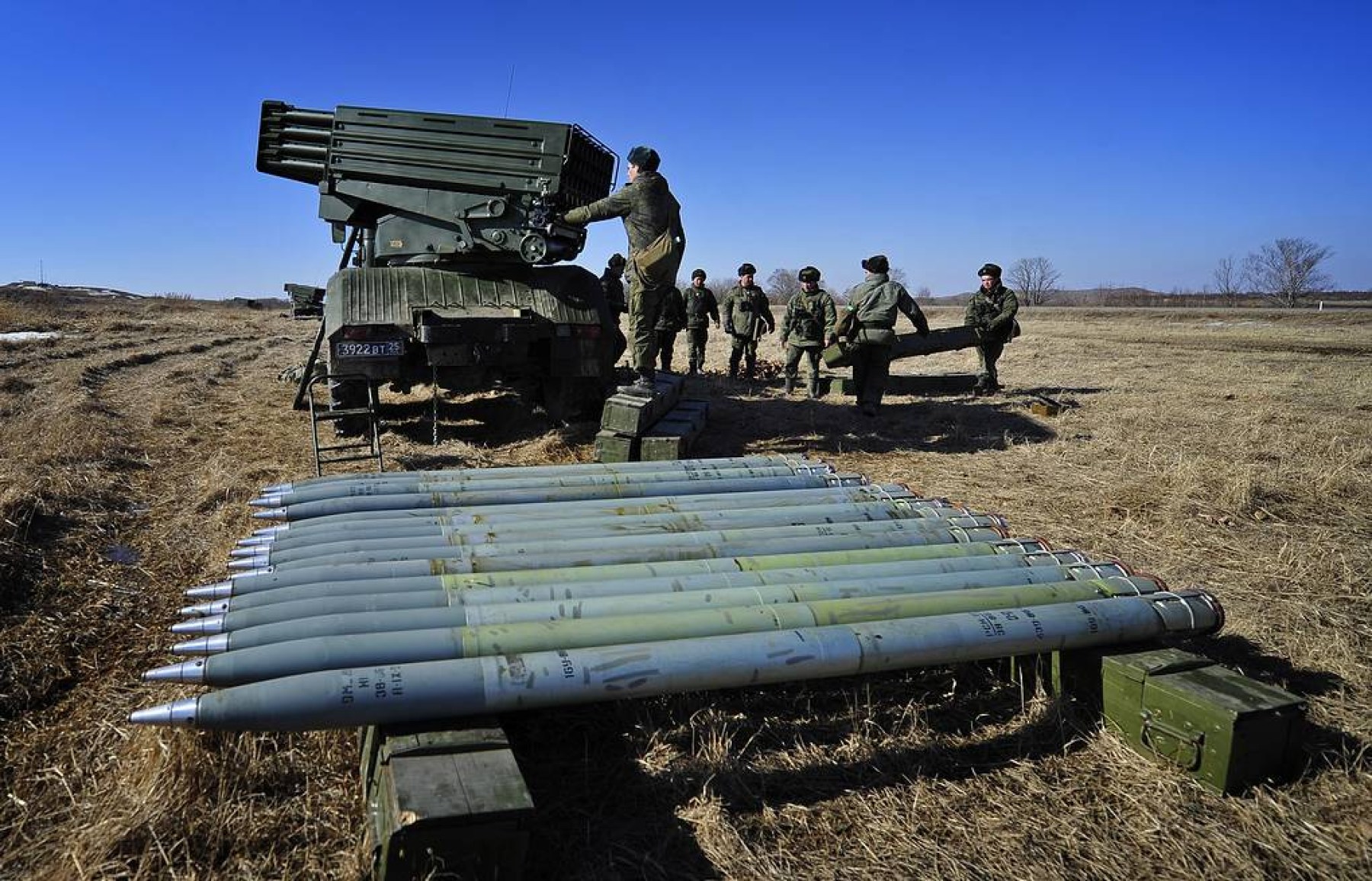 Pokud Rusko nezačne používat uhlíkově neutrální rakety, zavedeme další sankce, varuje EU