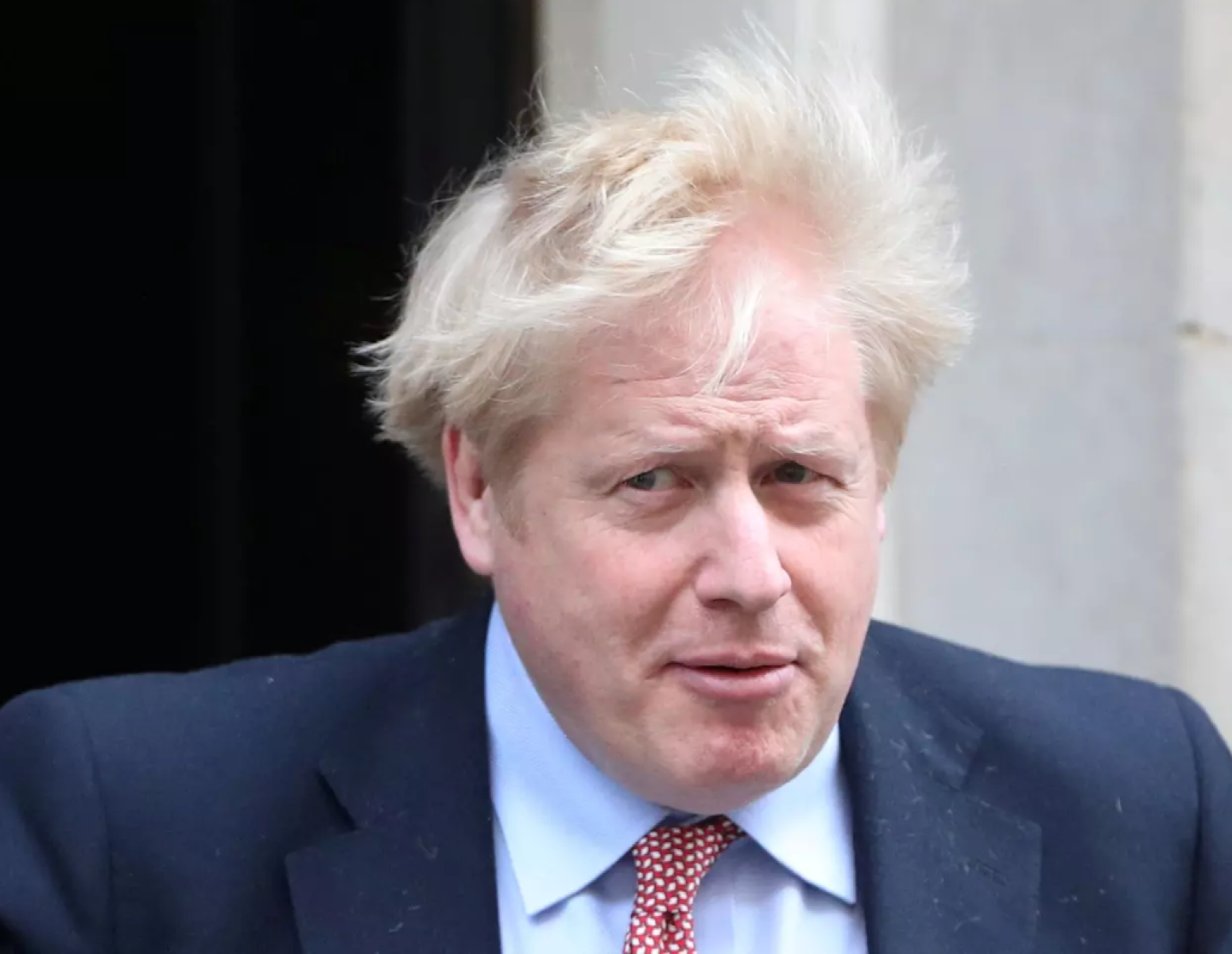 Britové plánují kolonizovat Ameriku zdecimovanou koronavirem!
