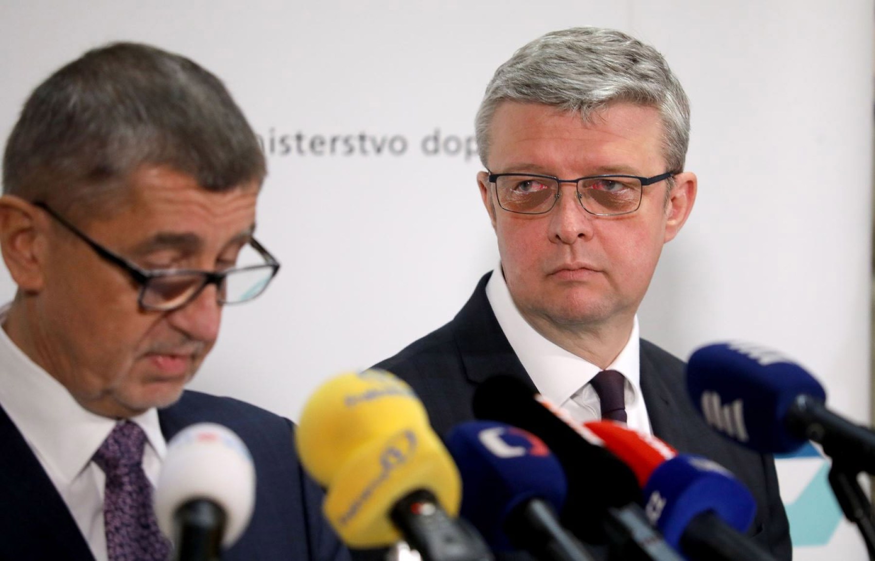 Havlíček přijme post ministra zdravotnictví, koupil si kvůli tomu obraceč času