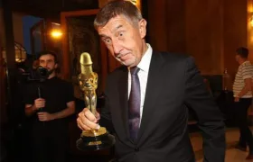 Česká republika rozdala letošní porno Oscary. Mezi oceněnými vévodil Andrej Babiš!