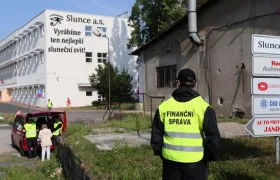 STALO SE: Babiš zaklekl boha Ra, díky tomu vyjde slunce i zítra!