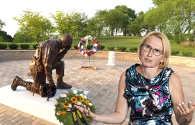 Kateřina Konečná omylem uctila památku amerického padlého neznámého vojína, Kreml zuří