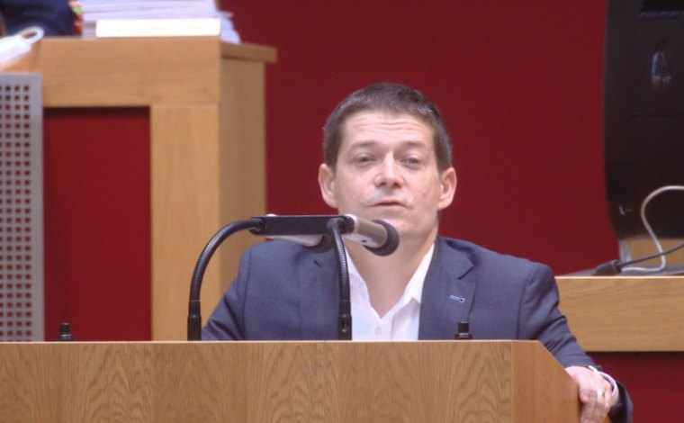 Nacher byl vykázán z tobogánu. Nesplňoval výškový limit.