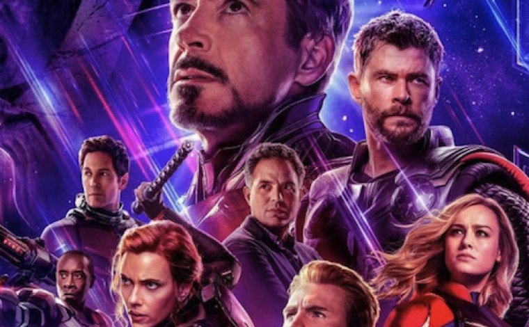 Recenze nových Avengers! Nemáte rádi spoilery? Sundejte je z aut a čtěte.