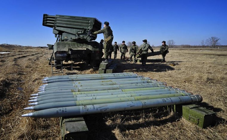 Pokud Rusko nezačne používat uhlíkově neutrální rakety, zavedeme další sankce, varuje EU