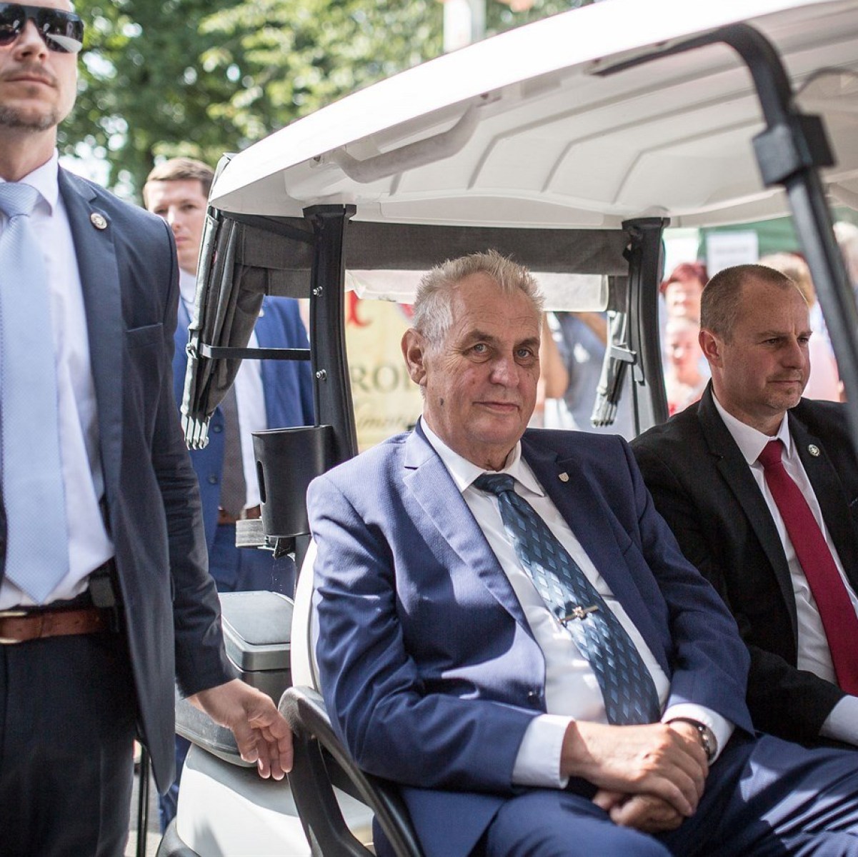 Zpráva o kolapsu prezidenta na Zemi živitelce je sprostá lež!